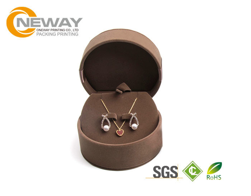 Magnetic Cardboard Custom Packaging Boxes , Small Jewelry Boxes with Handle